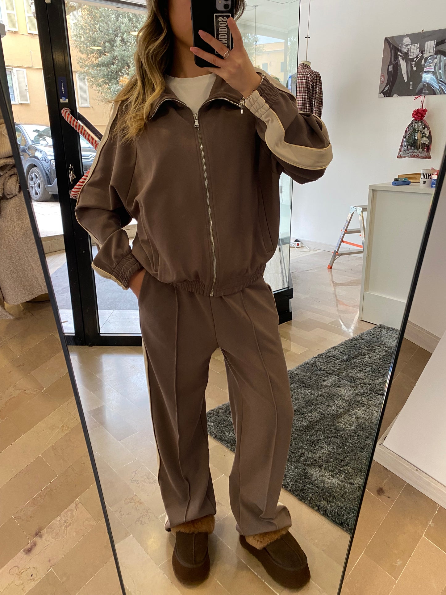 Tuta brown by lumina